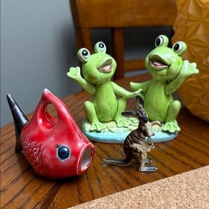 Free with Purchase 🍀 Porcelain Ceramic Figurine Bundle Frog Fish Kangaroo AS IS